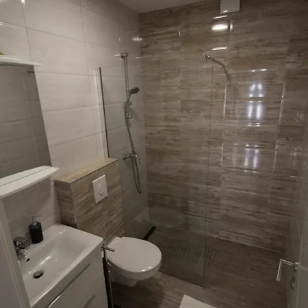 Apartmani Josip 2 Brela Exterior photo